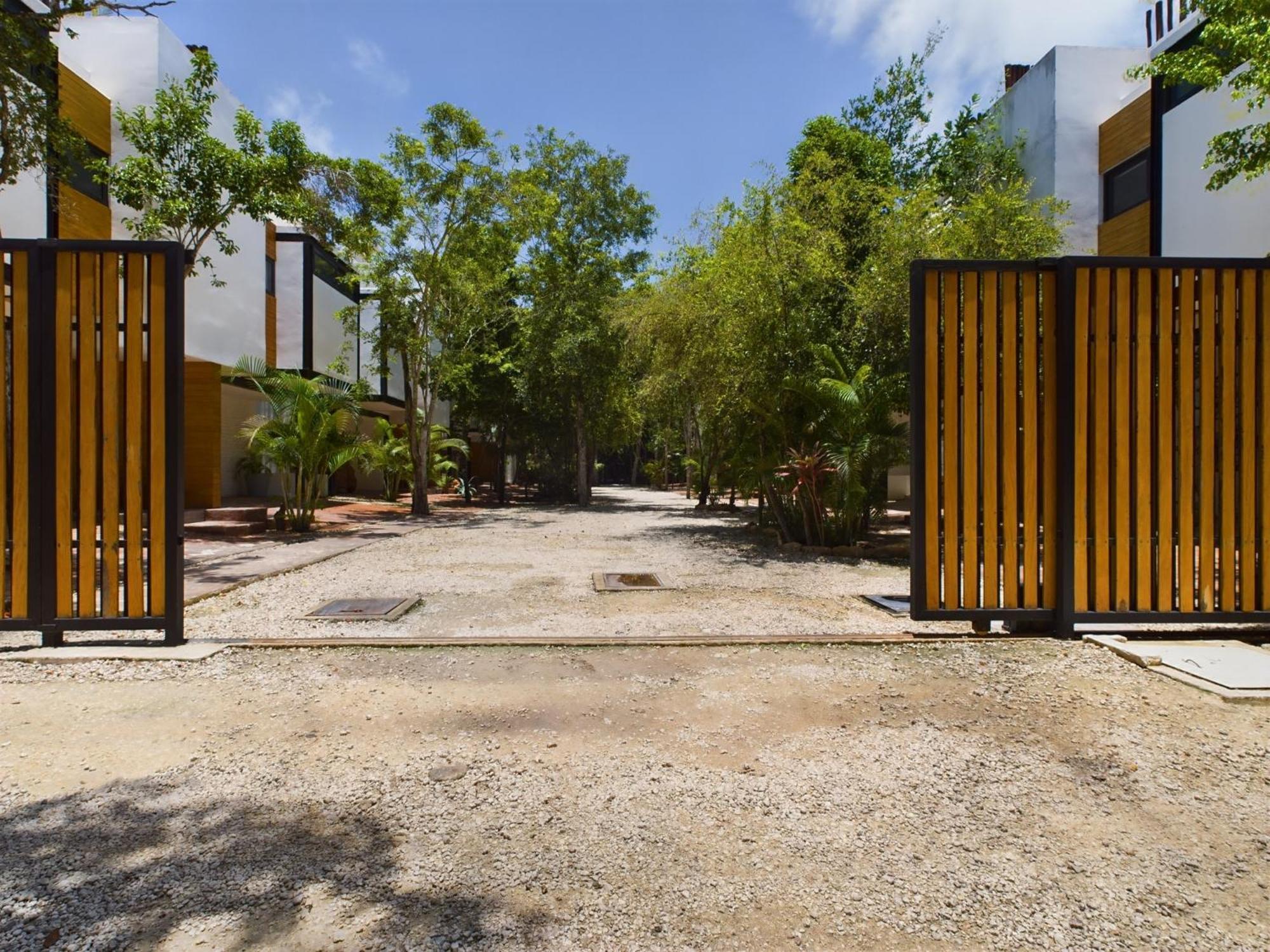 Villa Casa Kuaan Mani Th 1 à Tulum Extérieur photo